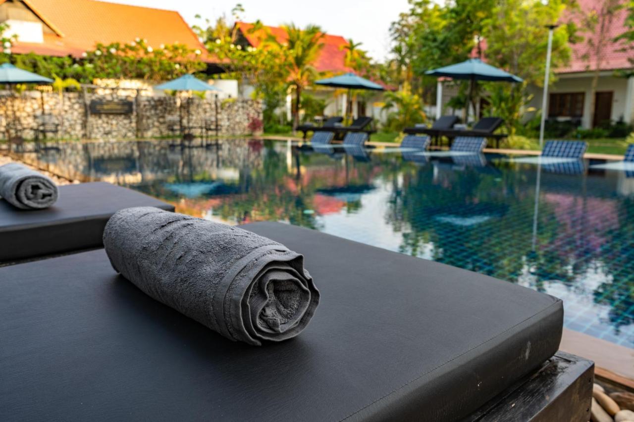 Amazing Smile Angkor Resort Siem Reap Buitenkant foto
